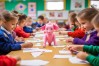 如何简单制作幼儿园手工小猪？